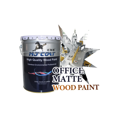 Faible odeur Peinture de bois en PU lisse Faible teneur en COV 2-3 heures Temps de séchage pour les surfaces en bois