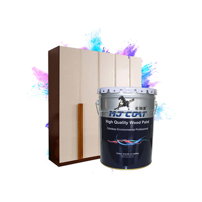Couverture de peinture de bois en PU mat lisse 10-15 pieds carrés / litre 2-3 couches améliore la beauté du bois